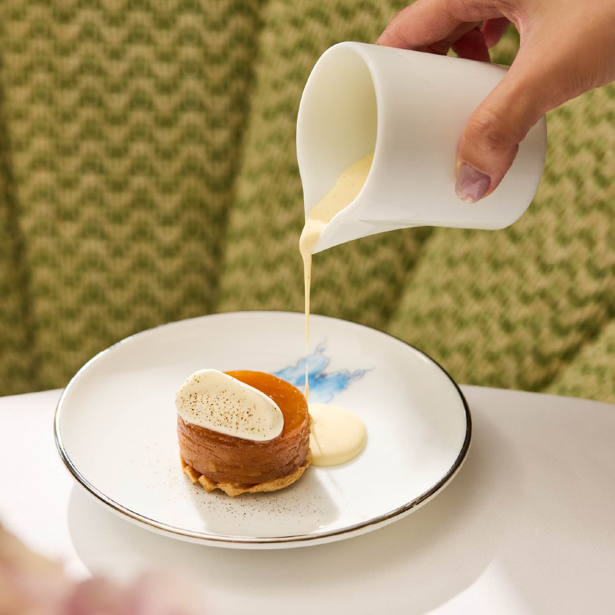 瑰麗禮品卡 - 蝶苑 (The Butterfly Room) 下午茶配兩杯布麗卡.莎蒙玫瑰香檳套餐 (適合二人)