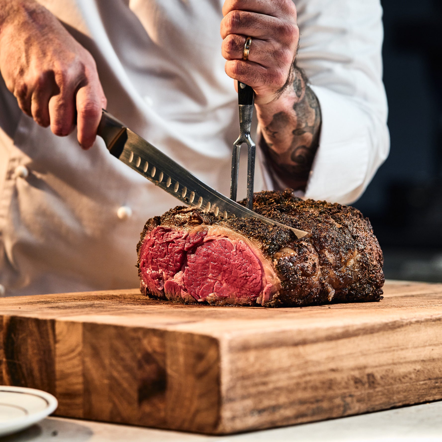 瑰丽圣诞节香烤连骨肉眼扒套餐