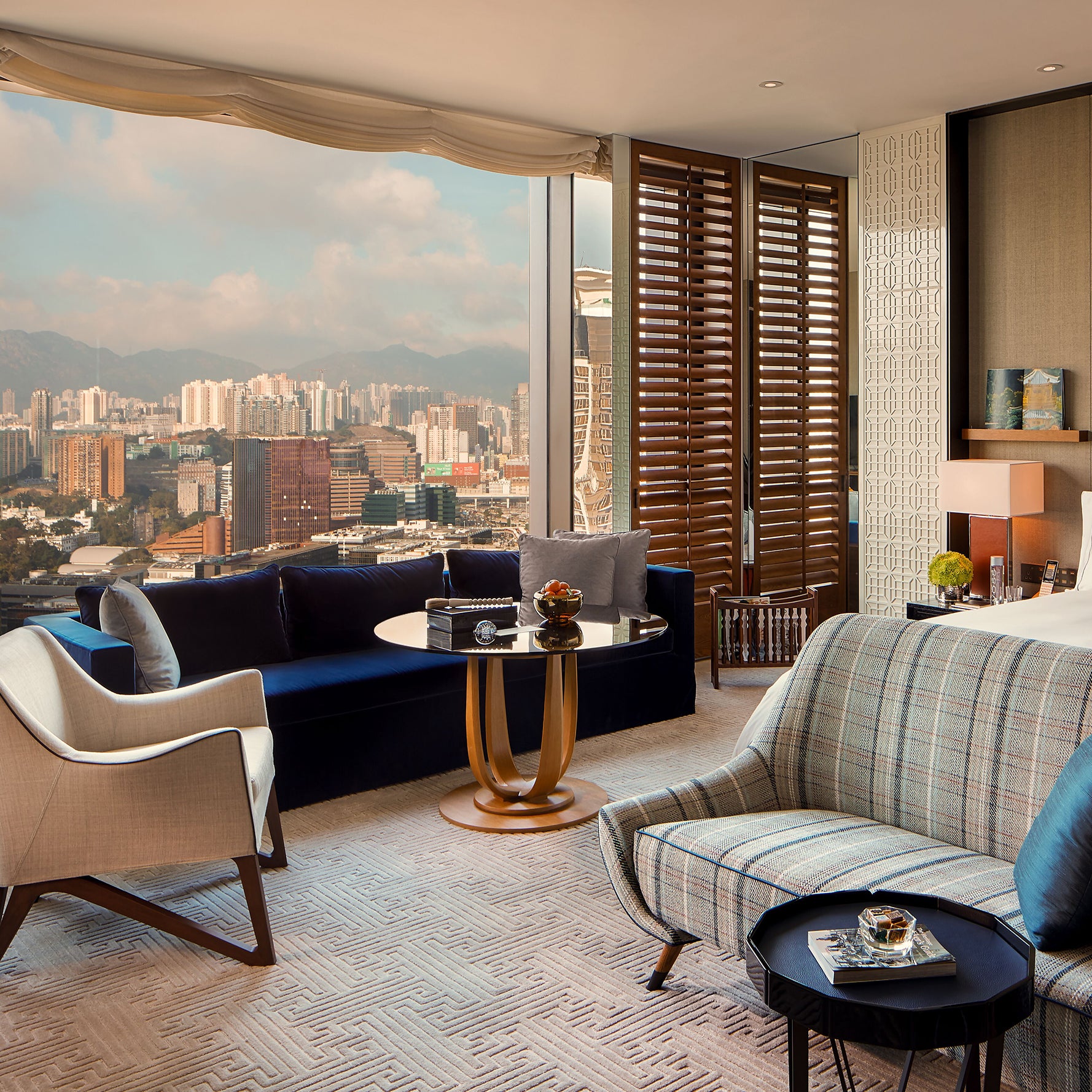 Gift Card: Stay In Kowloon Peak View Suite Including Manor Club Access For Two