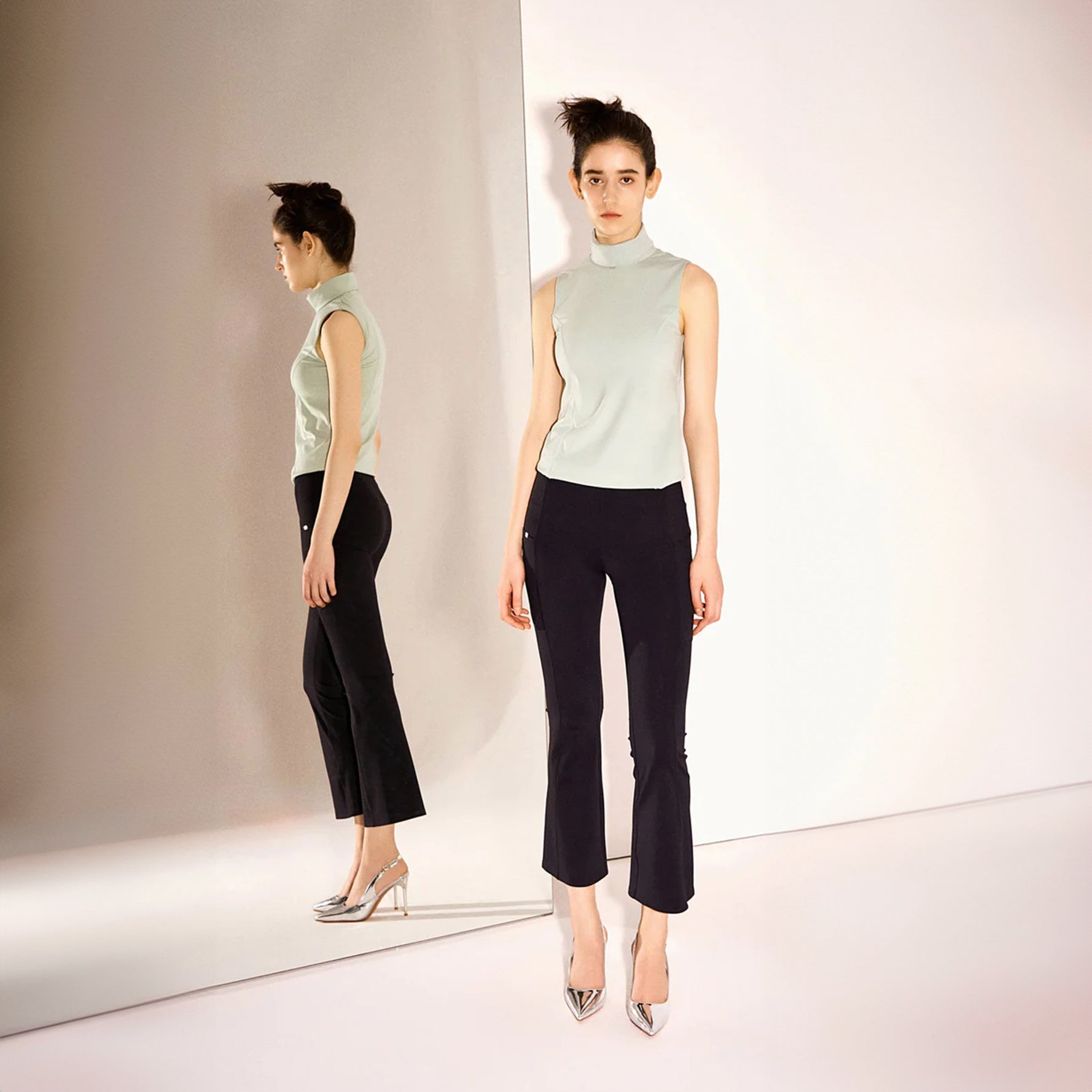 Black fit shop and flare pants