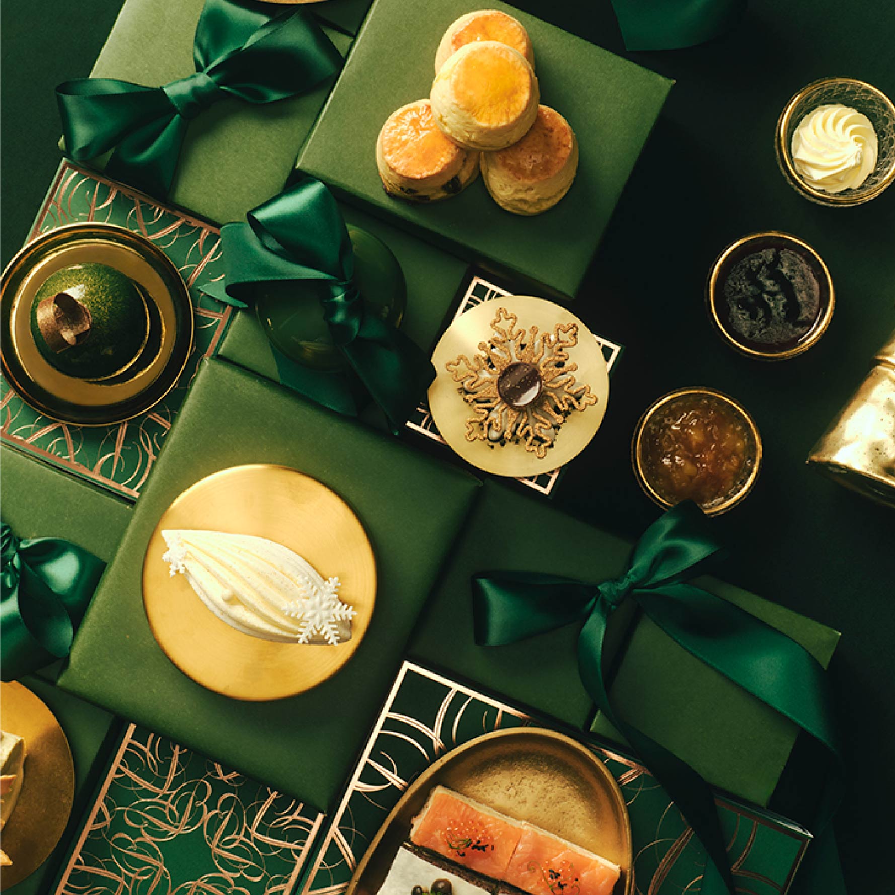Luxury Afternoon Tea Set - Christmas Edition