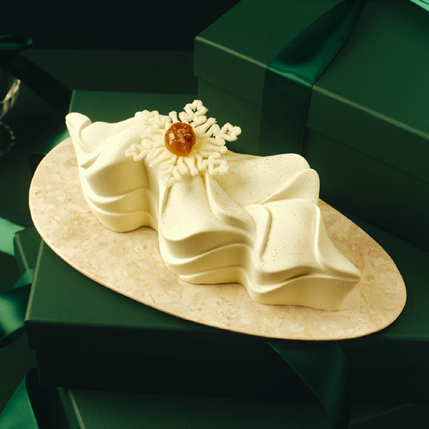 'Mont Blanc' Christmas Log Cake - Chestnut, Vanilla & Wild Berries