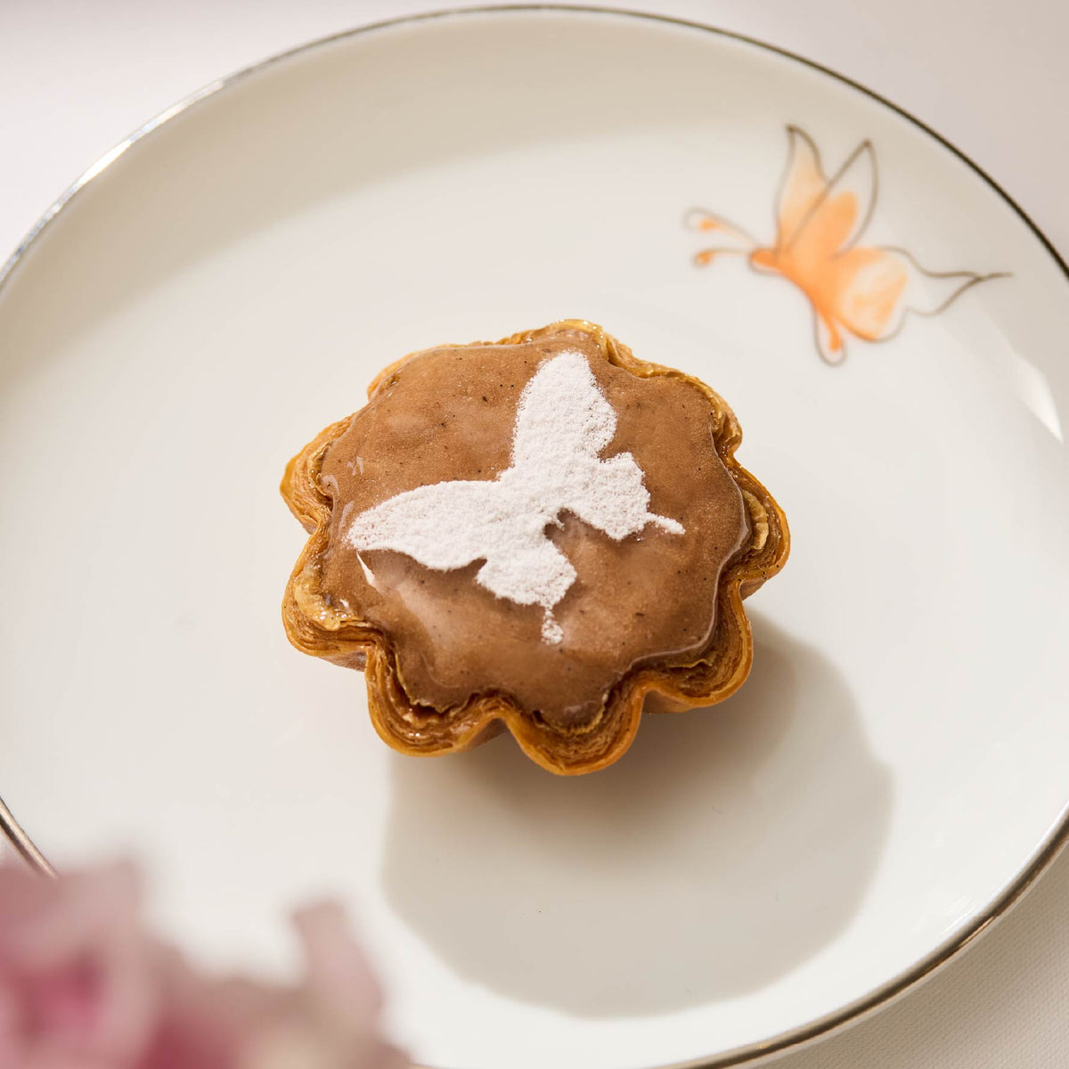 瑰麗禮品卡 - 蝶苑 (The Butterfly Room) 下午茶配兩杯布麗卡.莎蒙玫瑰香檳套餐 (適合二人)