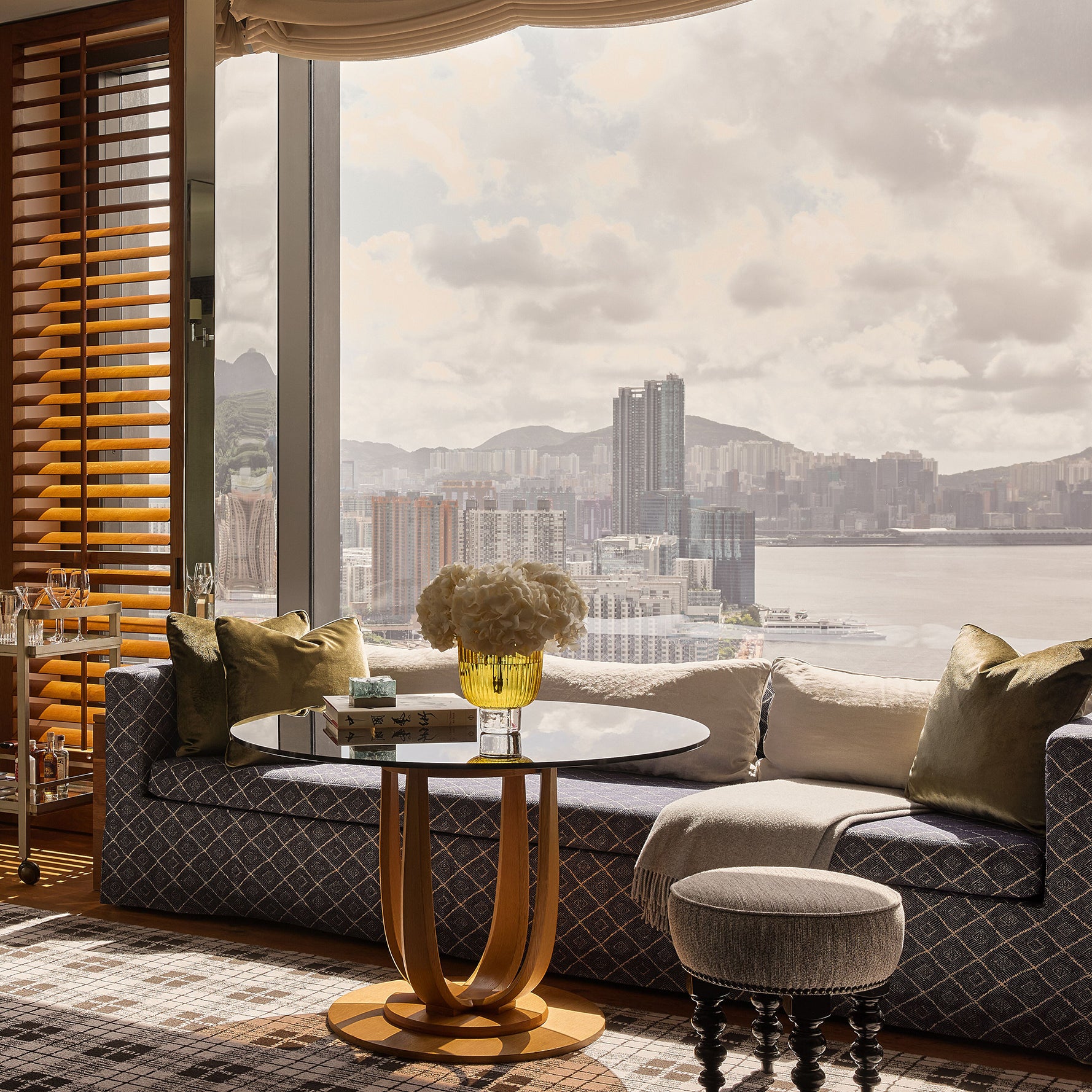 Gift Card: Stay in Harbour View Room Including Breakfast At Holt's Cafe For Two