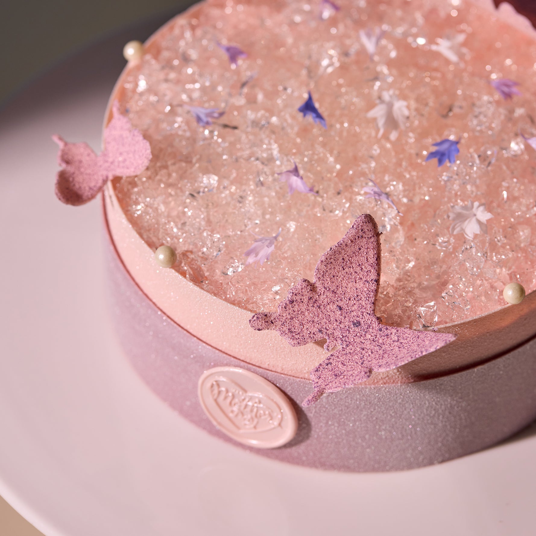 Strawberry, Coconut & Rose Tea Chiffon Cake (16cm)